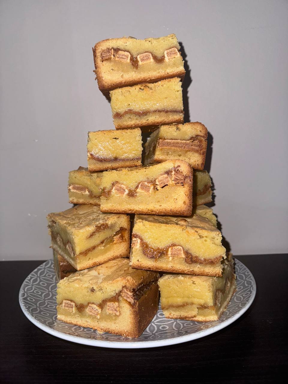 WHITE CHOCOLATE KIKAT